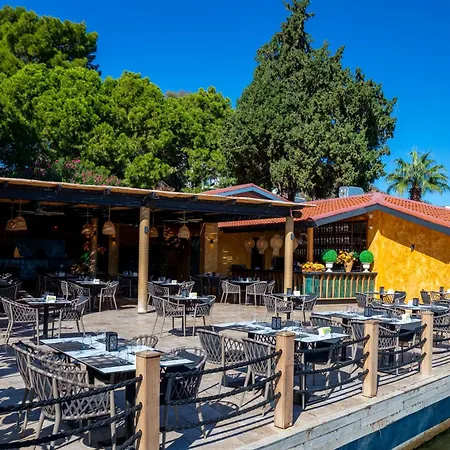 Grand Yazici Club Turban Termal Hotel 4*